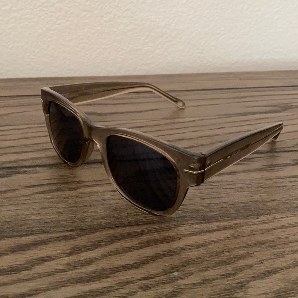 Fossil sunglasses